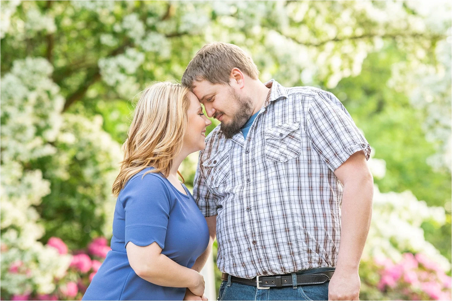 Dan + Elizabeth's Pretty May Engagement Session | Fellows Riverside Gardens Engagement Photos | May 21, 2019 | Youngstown Wedding Photographer