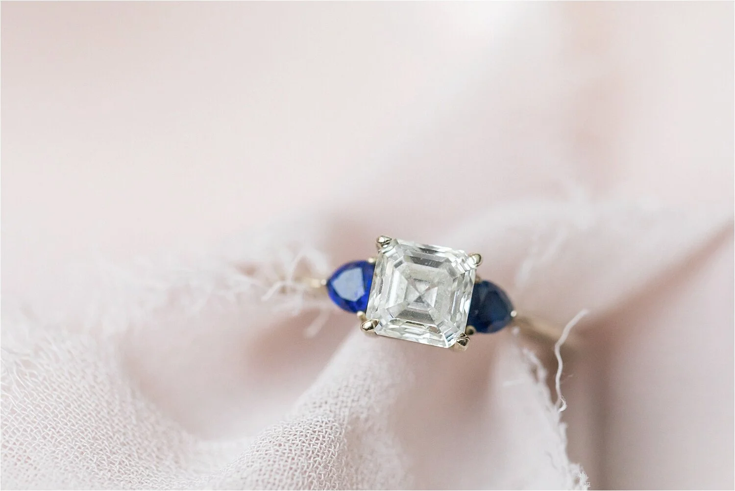 fine art wedding photography wedding details of wedding ring