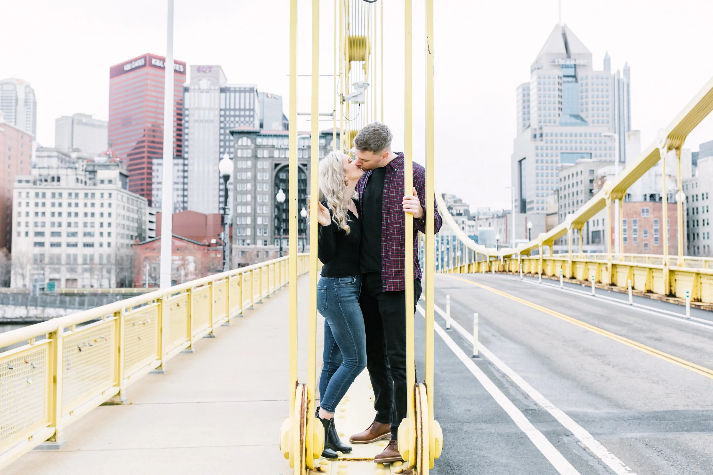 Pittsburgh Engagement Session at Roberto Clemente Bridge &amp; Point State Park | Olivia &amp; Pat