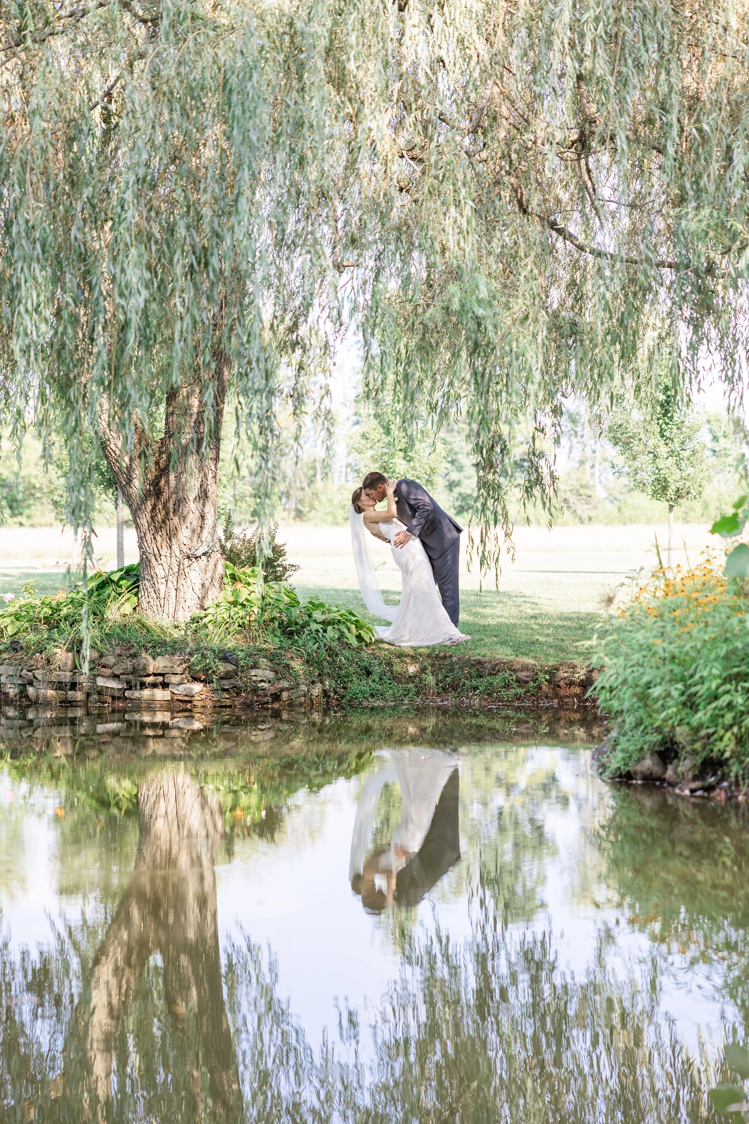 Meadow Ridge Events Wedding | Rustic Chic Northeast Ohio Wedding Venue 