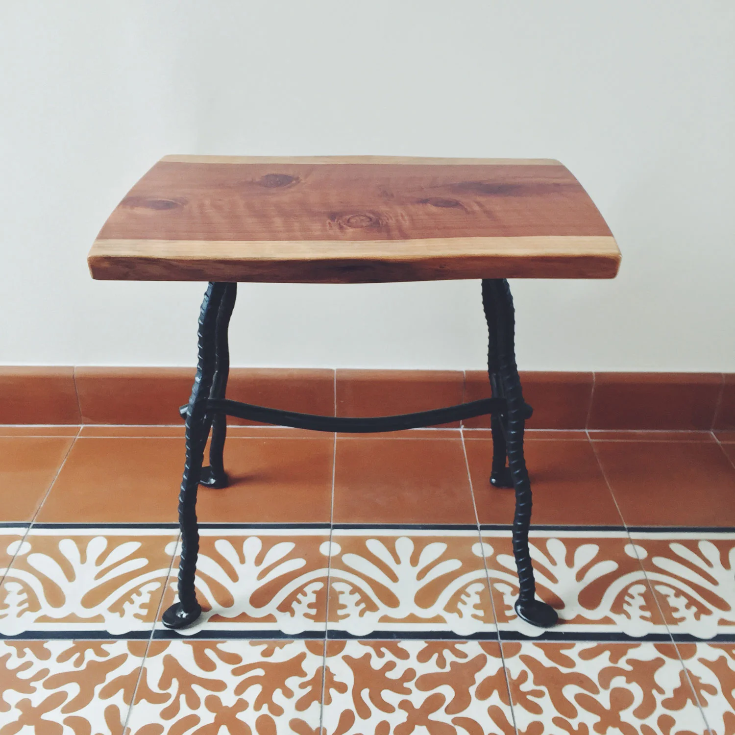 Side-Table-1.jpg