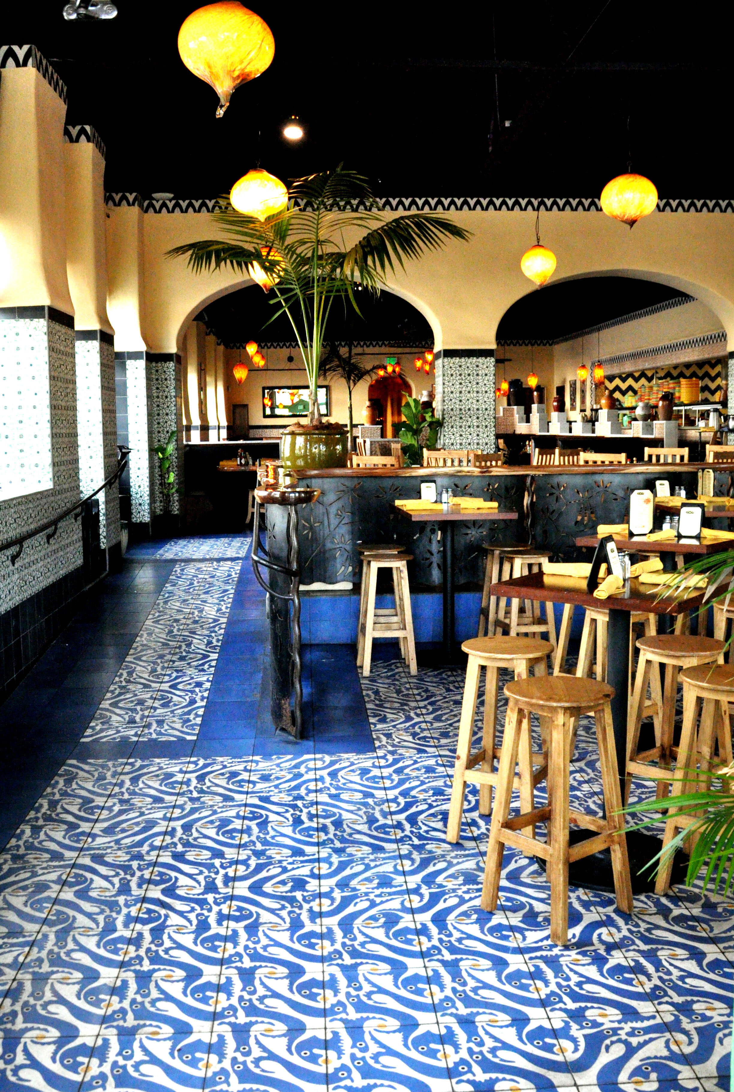 Casa Blanca Restaurant_Interior1110.jpg