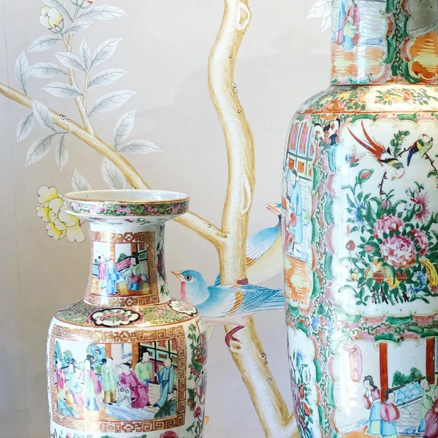 Out shopping for clients and came across this perfect combination - rose medallion porcelain vases + Gracie wall coverings. Classic never goes out of style! #rosemedallion #graciewallpaper #interiordesign #shopping #interiordesigner #decorativearts #
