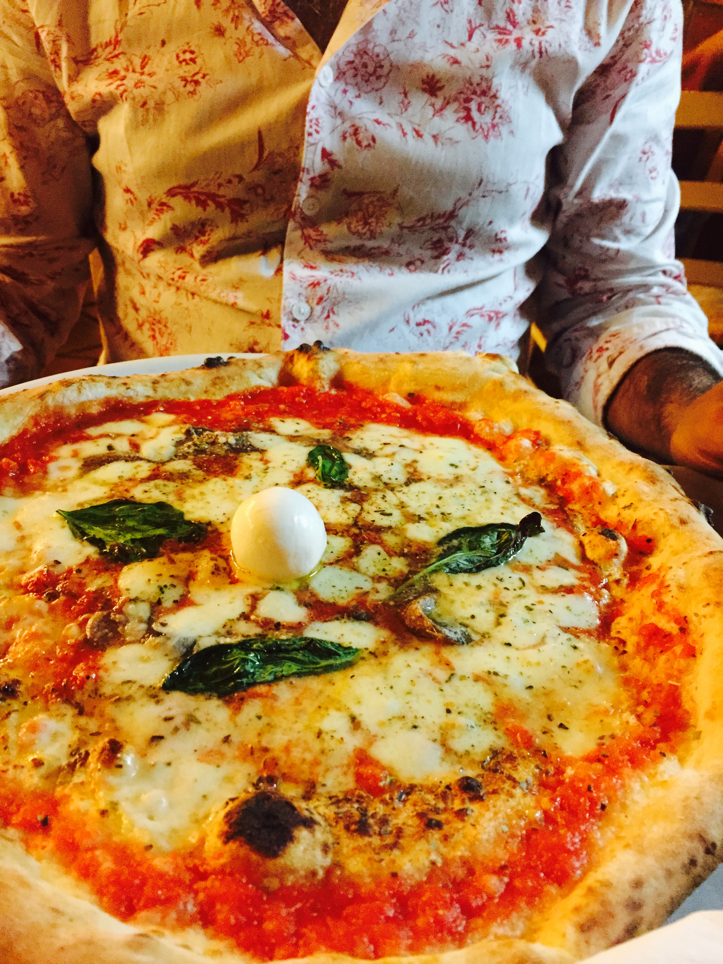 Margarita Pizza with Mozzarella di Bufala at Pizzeria I Decumani in Naples, Italy Photo: Danielle Rehfeld