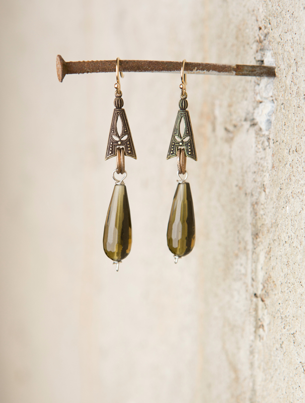 Faceted olivine bead earrings_e-1440.jpg