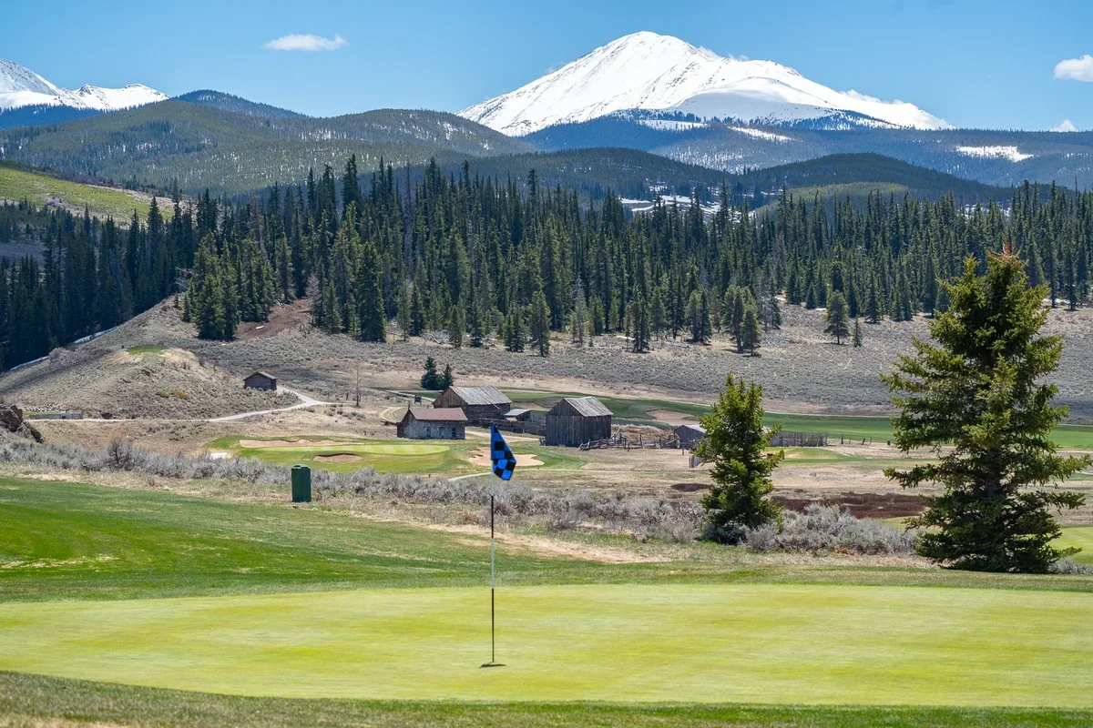 The best fall golf courses around Colorado