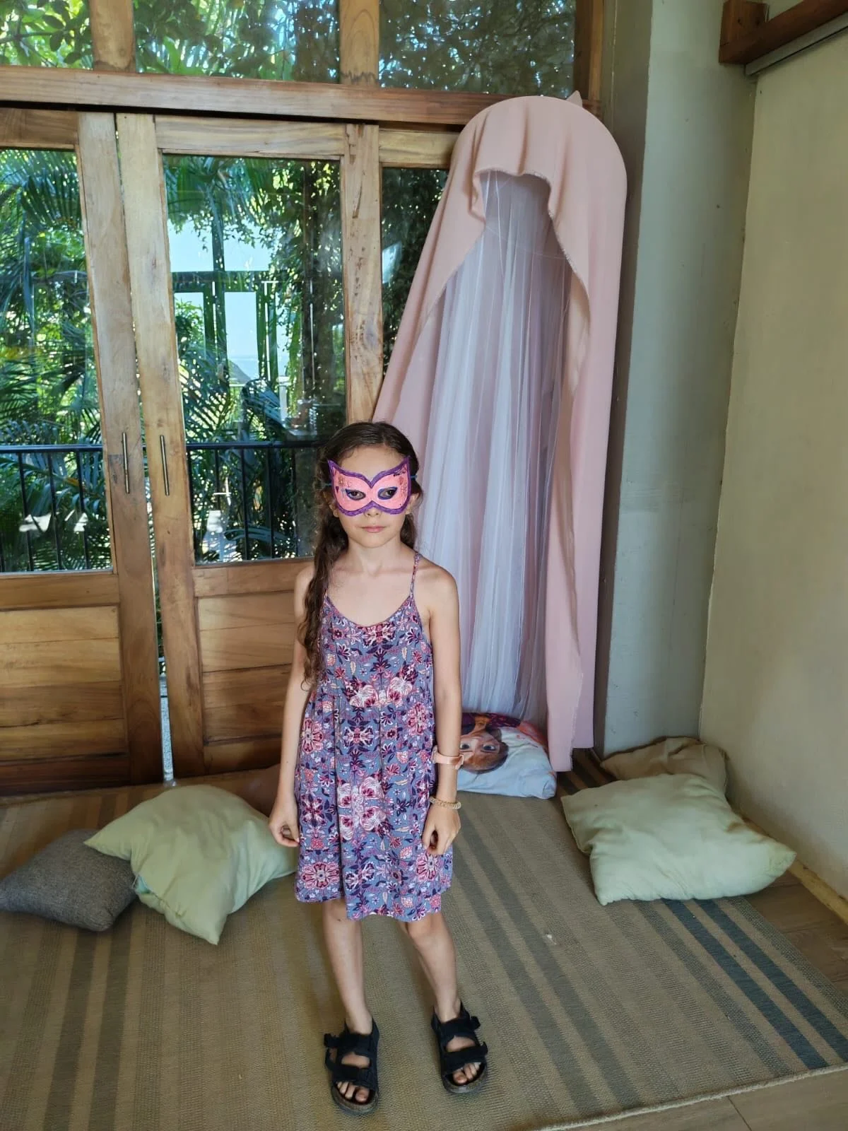 🎭✨ Nuestros alumnos de 2&deg; y 3&deg; de primaria retomaron el tema de los valores de una manera muy especial.
Cada alumno eligi&oacute; un valor y lo represent&oacute; a trav&eacute;s de una m&aacute;scara, para despu&eacute;s explicar su signific