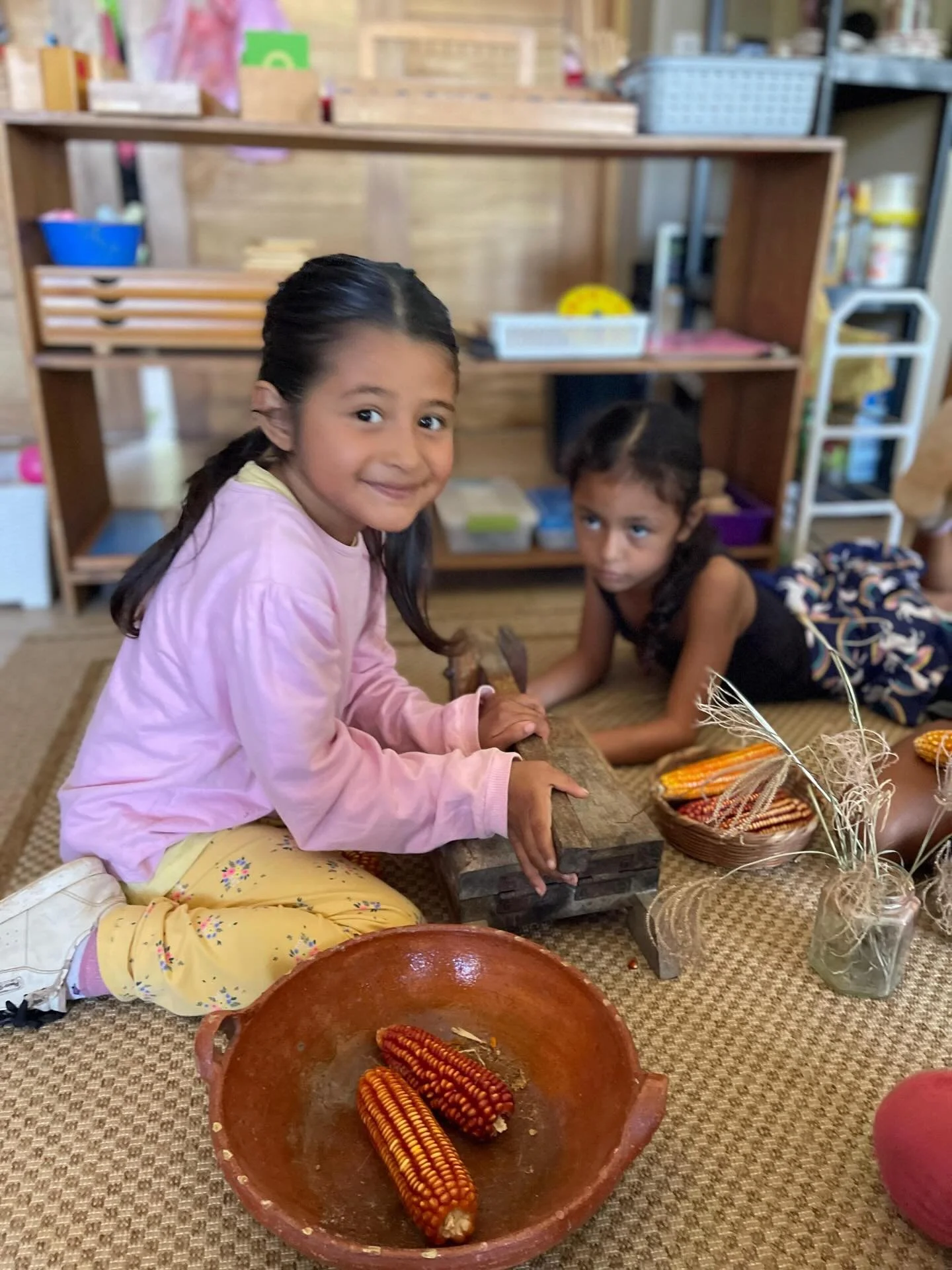 🇲🇽✨ Aprender sobre M&eacute;xico puede ser divertido&hellip; &iexcl;y delicioso! ✨🇲🇽
Durante el mes de la Revoluci&oacute;n Mexicana (noviembre), nuestros alumnos de 1.&ordm; de primaria exploraron la historia y cultura de M&eacute;xico de una ma