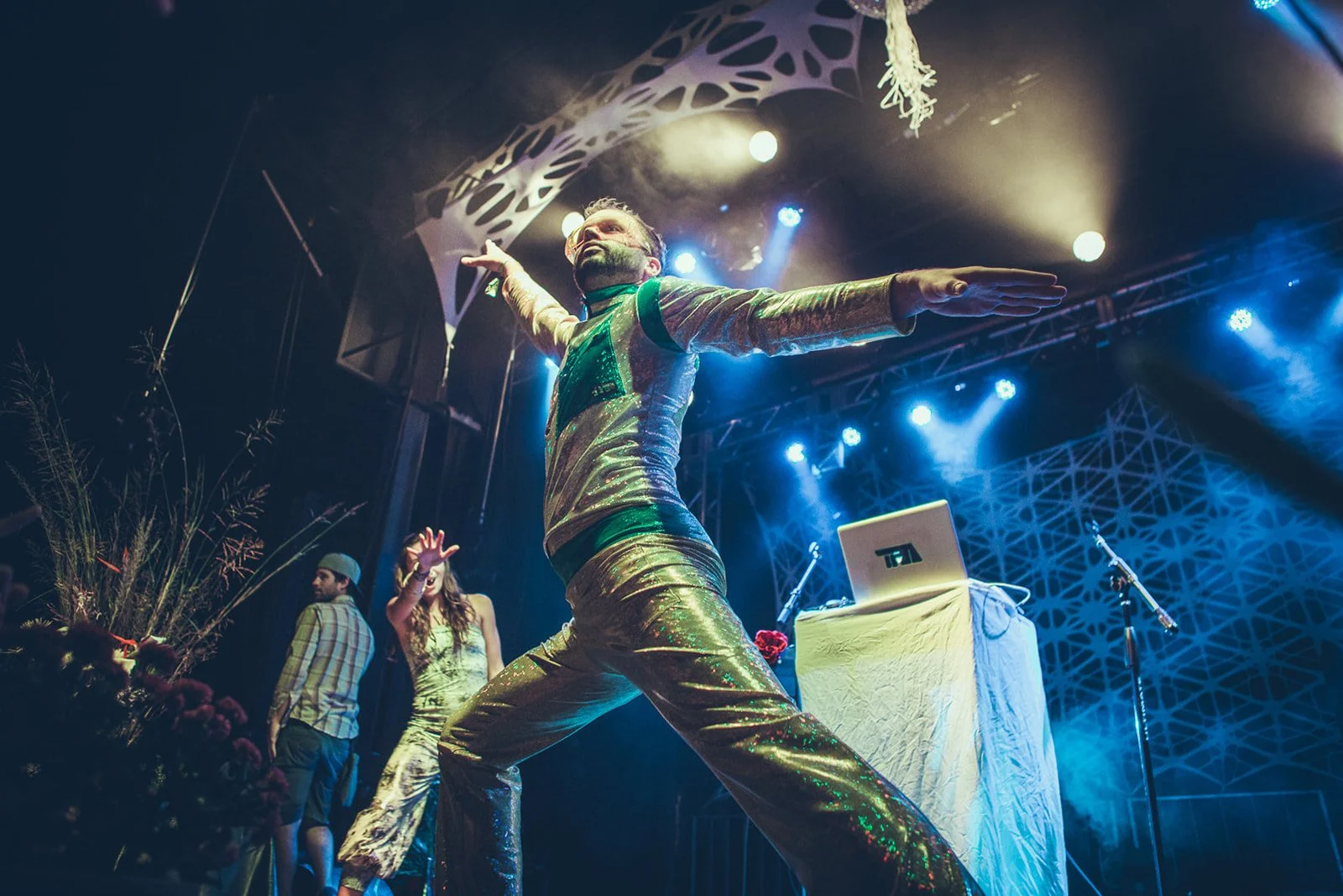 Live Performance-0002.jpg