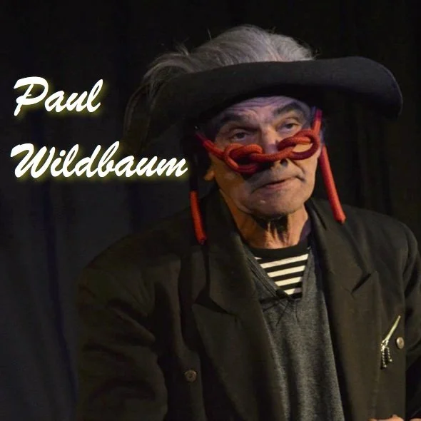 Paul Wildbaum performing chapeaugraphy at the Winchester