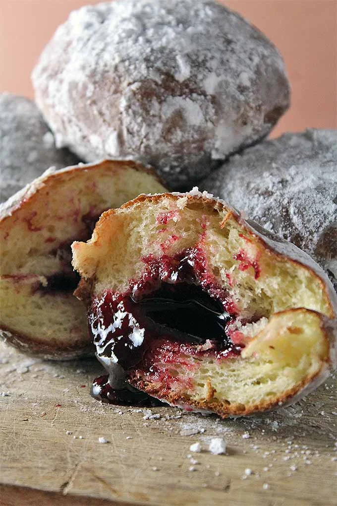 Both kids and adults will love these jelly filled donuts from Foodall . 