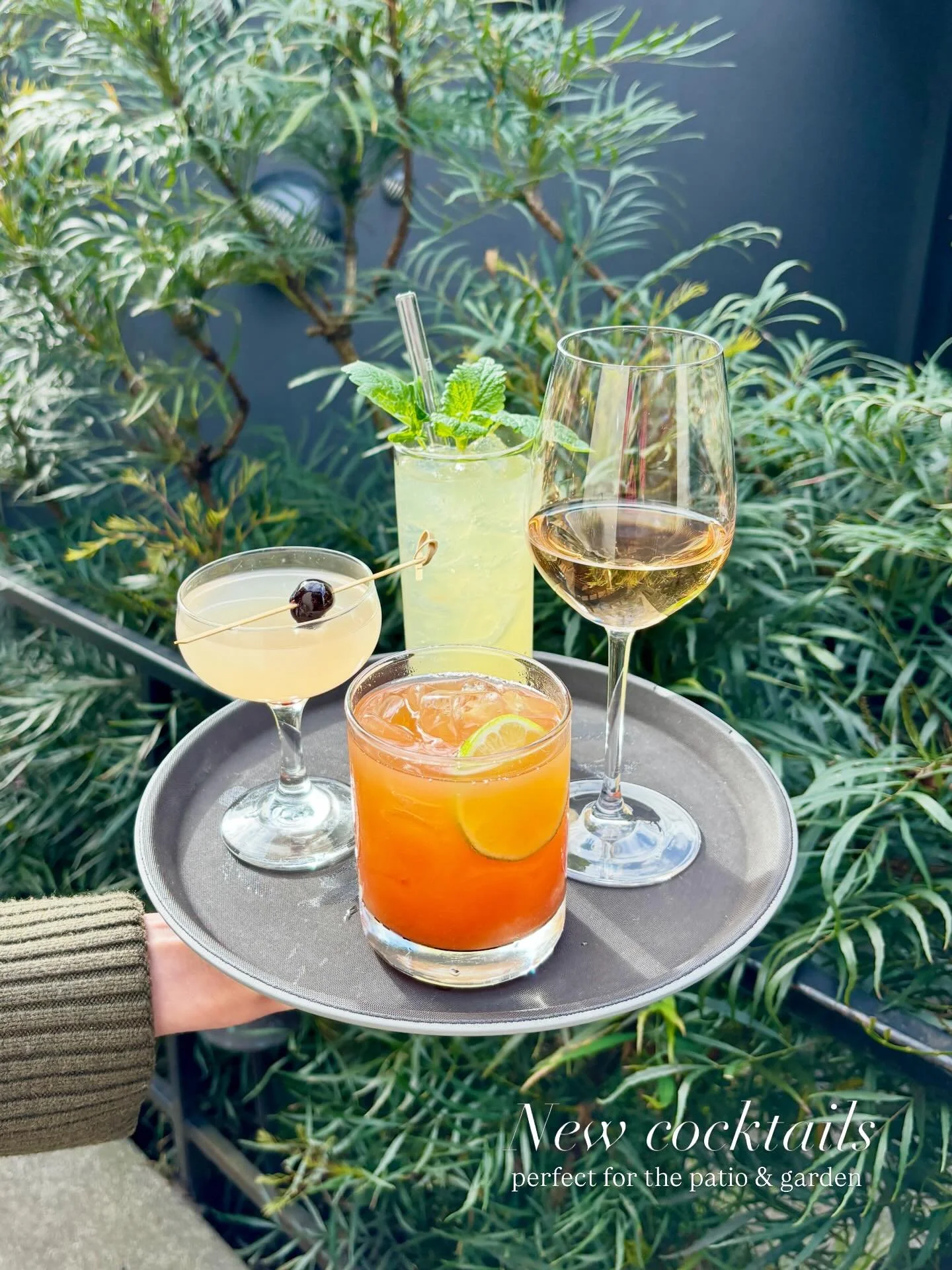These cocktails were made for the sunshine.☀️ 
Which one are you sipping first?

Meet our new spring cocktails perfect for lazy afternoons on the patio or dreamy evenings in the garden.🍹

🍒 Six Toed Cat &mdash; white rum, muddled tarragon, grapefru