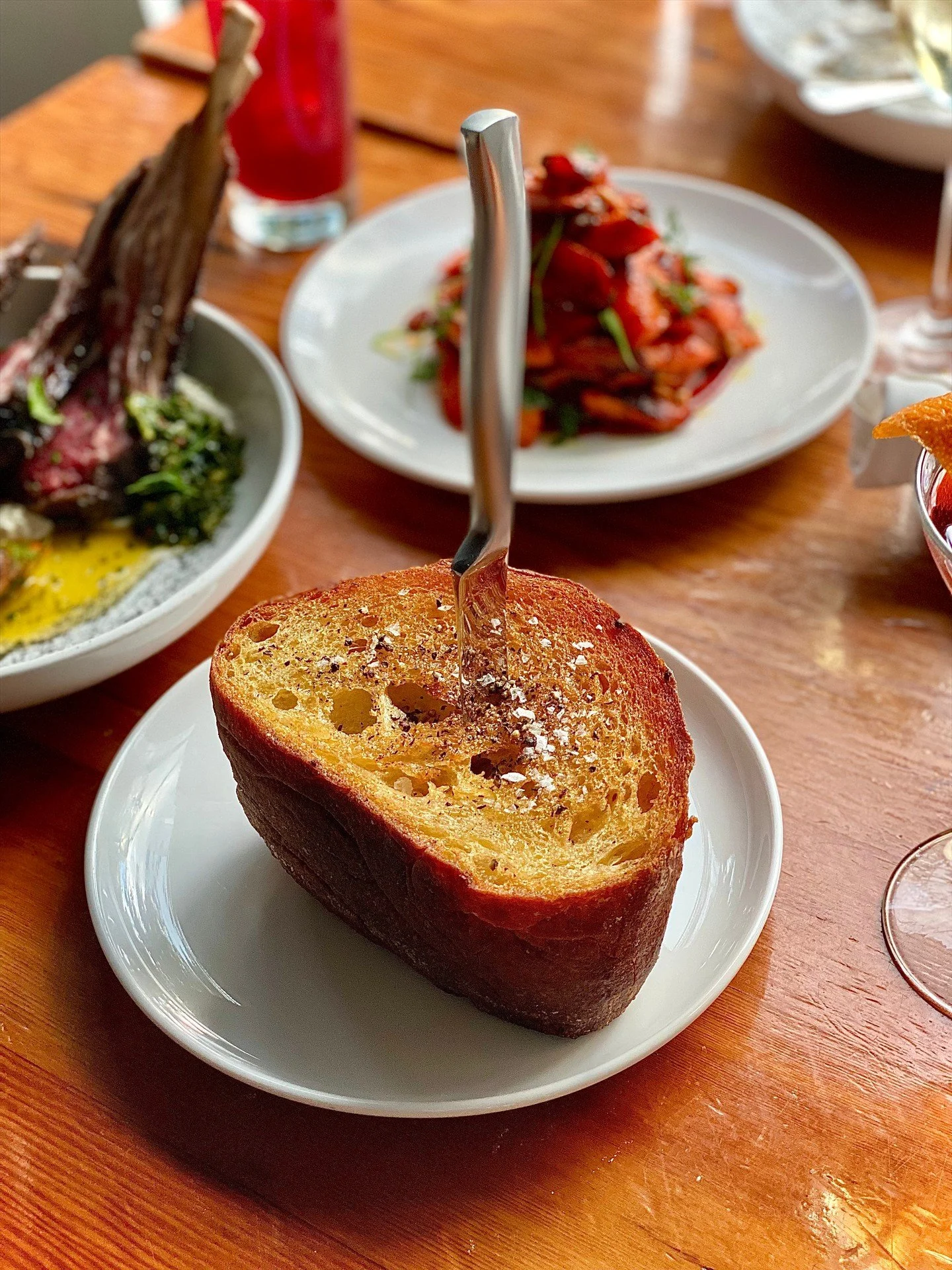 Some things are worth coming back for. Our bread is definitely one of them.
ㅤ
A thick slice of Como loaf, buttered generously, pan-fried until golden, and finished in the oven. A little salt, a little cracked pepper, and a whole lot of love.
ㅤ
Simple