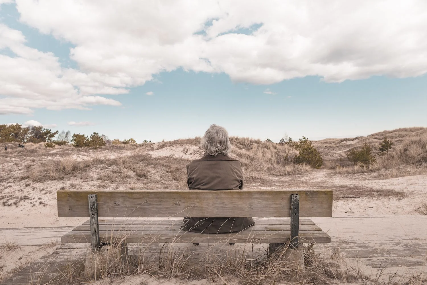 grieving a loved one as you age, lifeisaprettyword.com