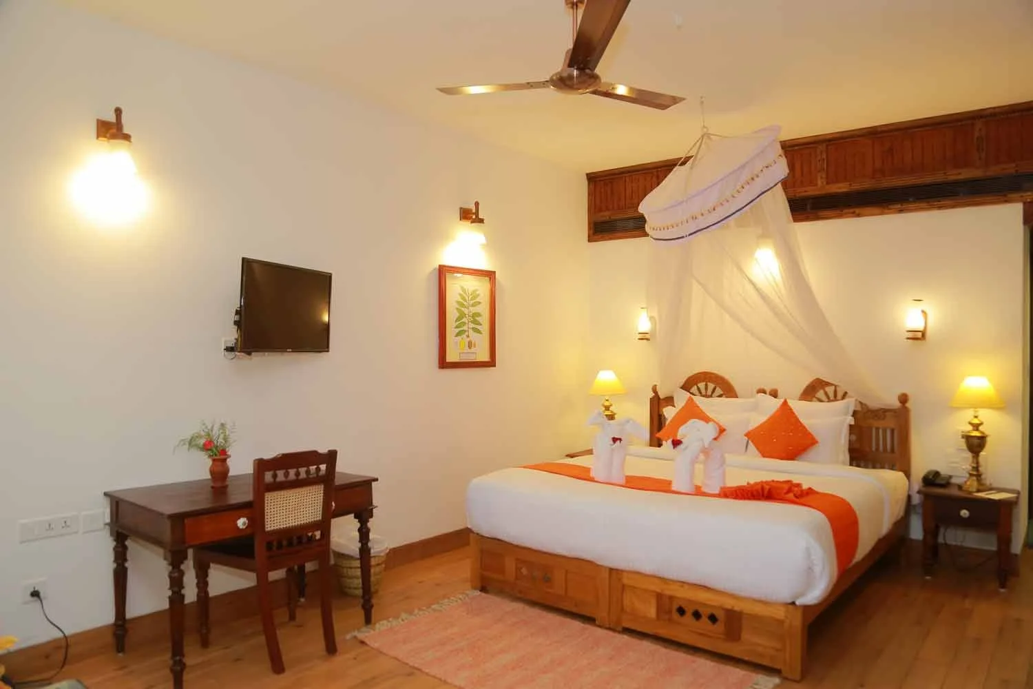 hill-view-palace-deluxe-room-large.jpeg