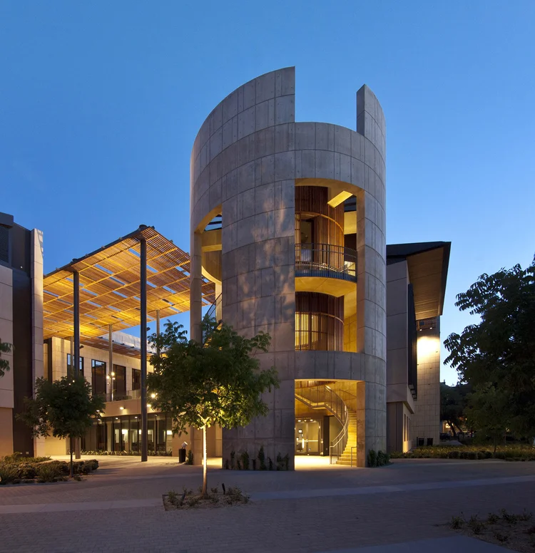 Stanford Law School — AtelierCB