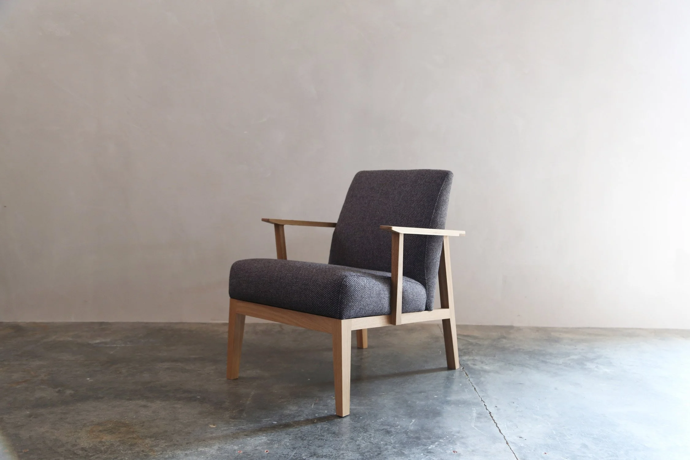  in pale oak + George Smith Granville Port 