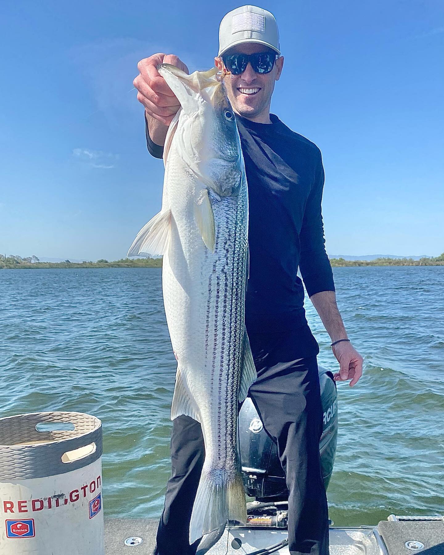 Highlight of the week, not bad for this guests first solid Striper on a fly rod! @sageflyfish @redingtongear @rioproducts @costasunglasses @simmsfishing @calbassunion @yeti