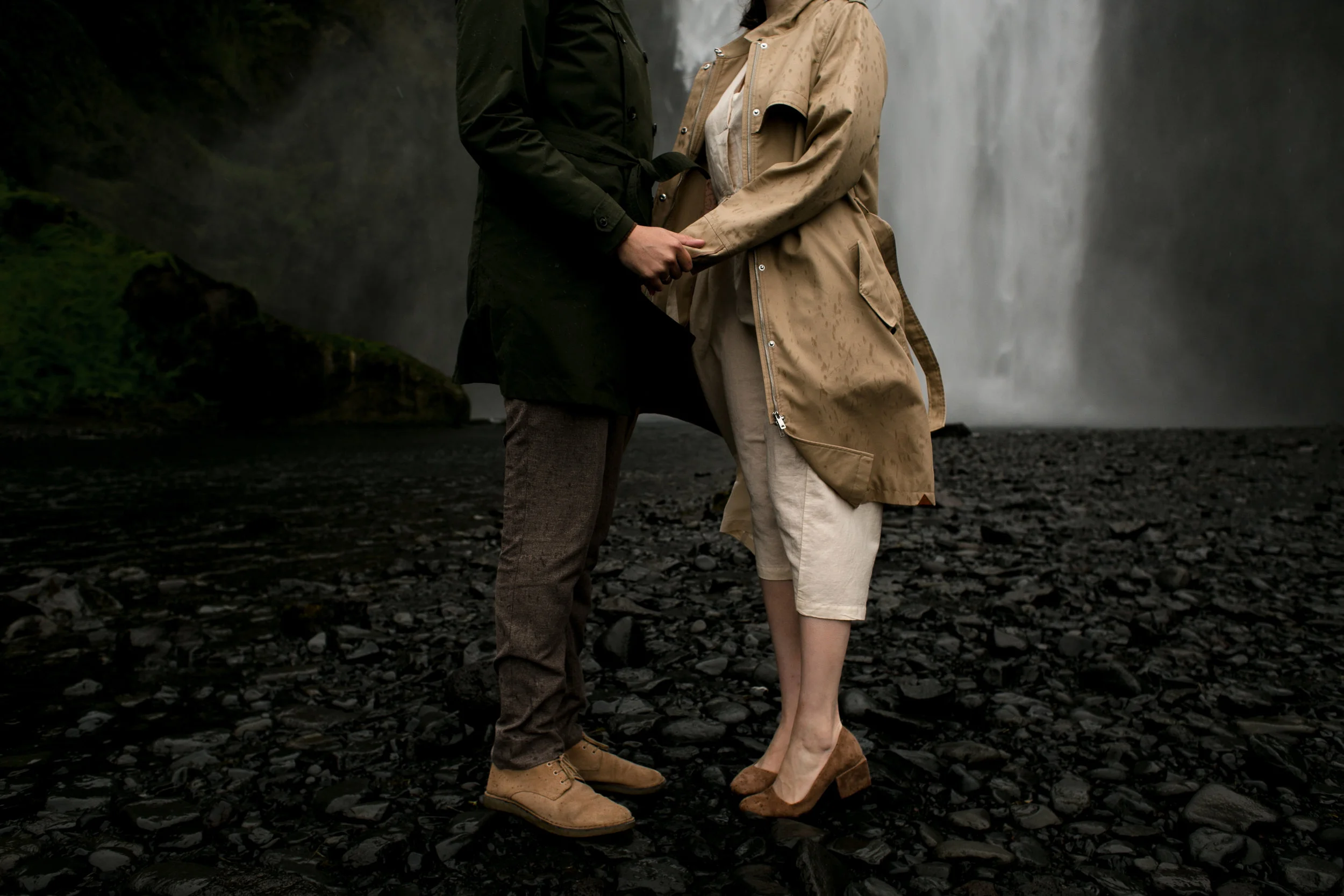 IcelandWeddingPhotosElopementBlogPost-29.jpg