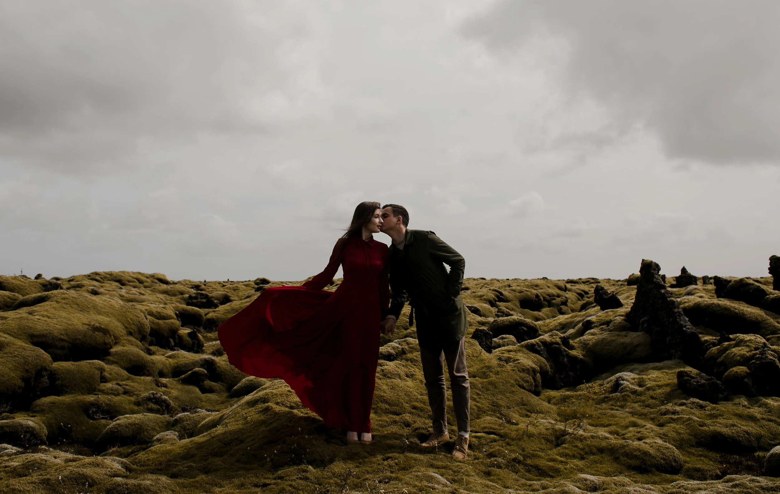 IcelandWeddingPhotosElopementBlogPost-157.jpg