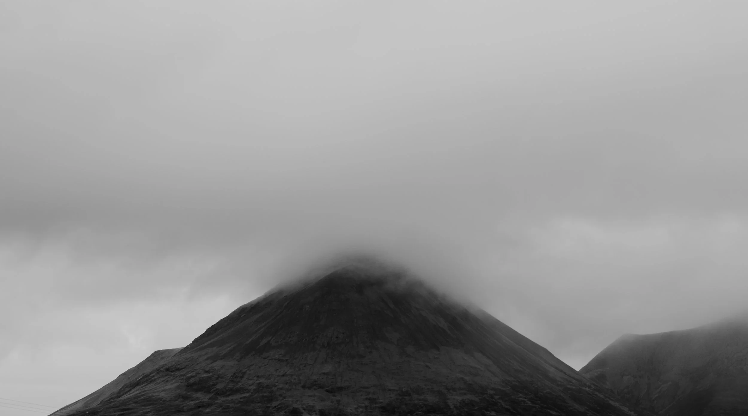 Isle-of-Skye-Scotland-Travel-Weekend-231.jpg