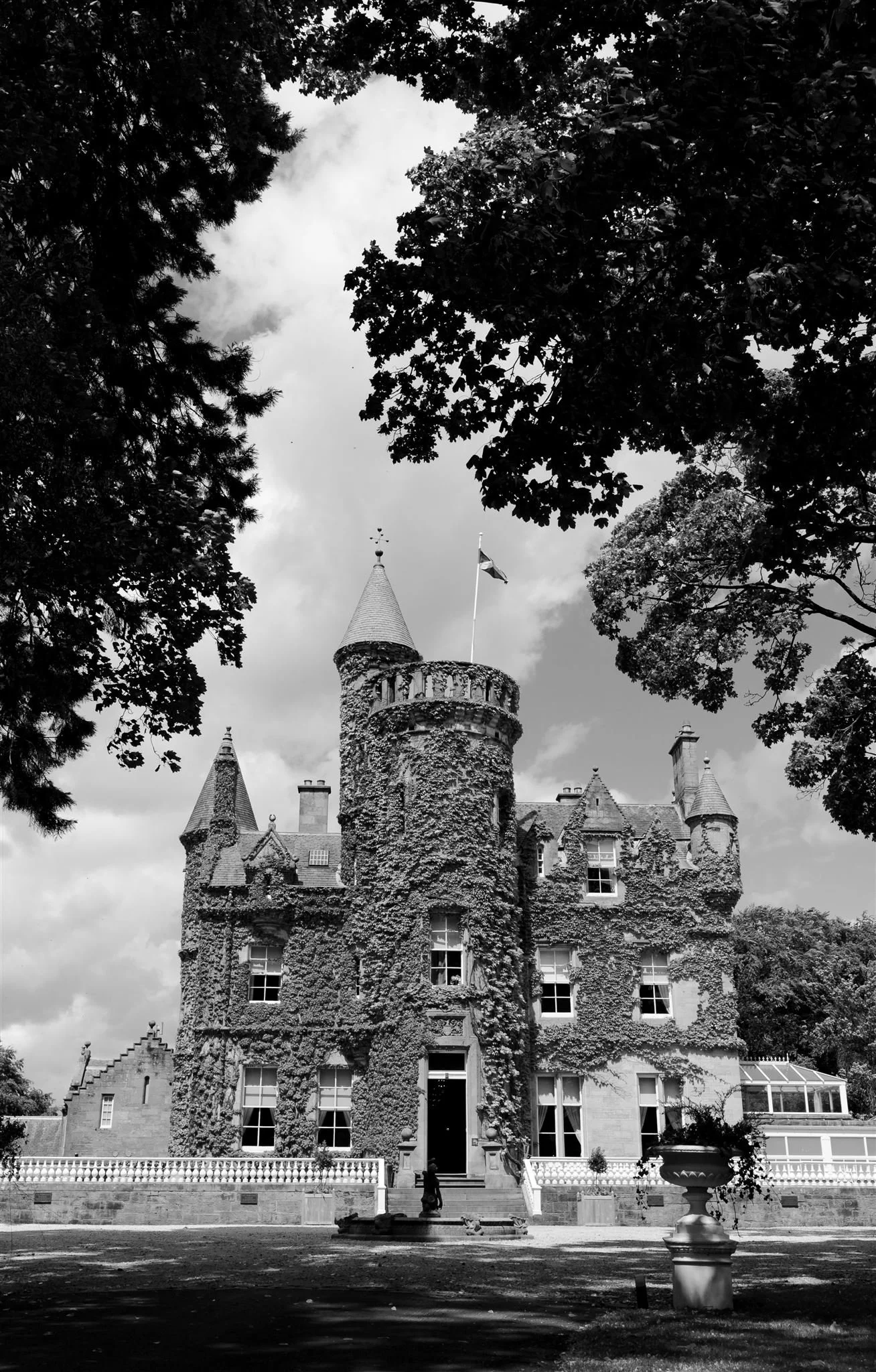 Carlowrie Castle Wedding Edinburgh Wedding Photographer Edinburgh