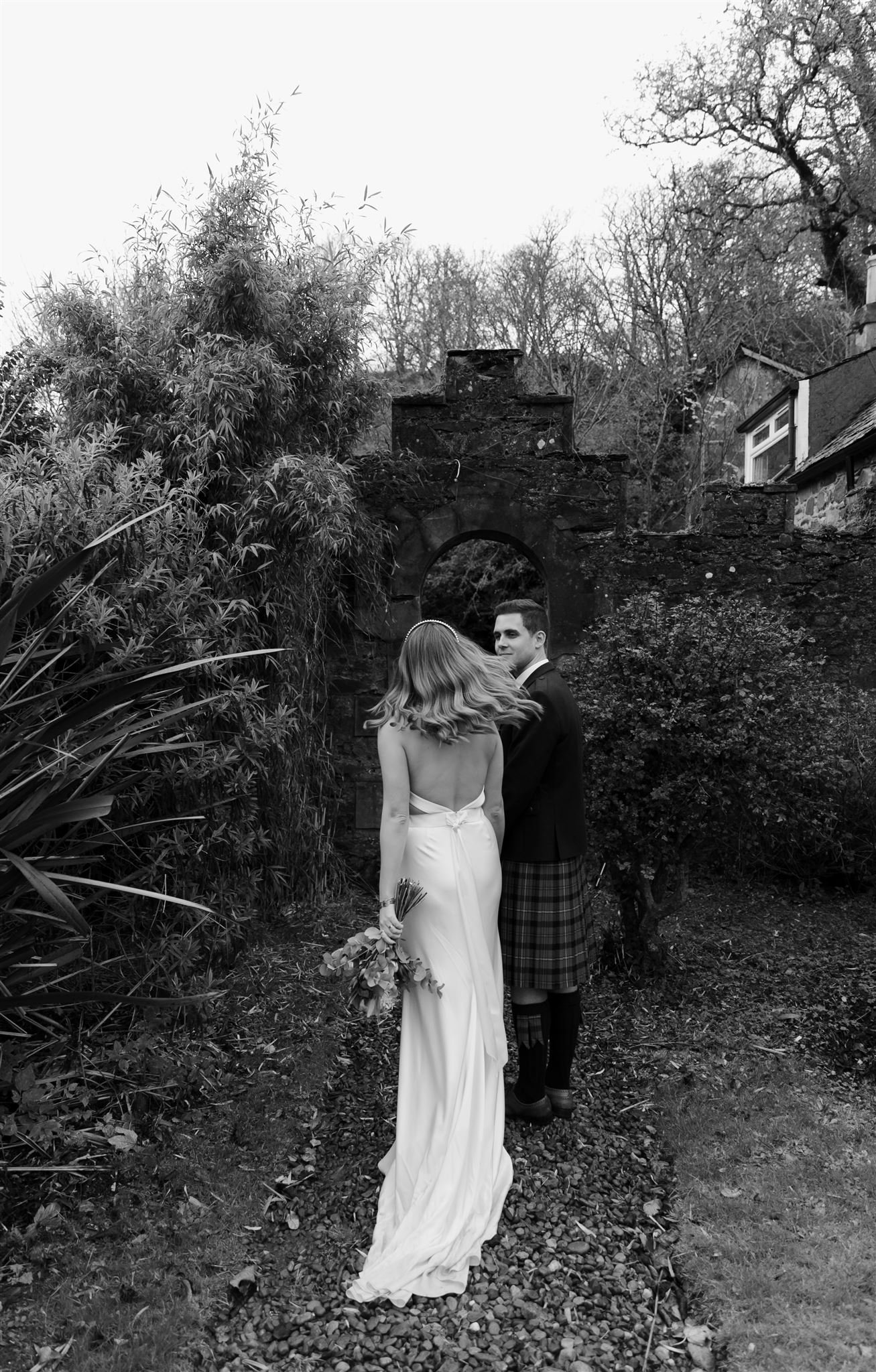 A Romantic Country House Wedding in Scotland Lunga House Estate
