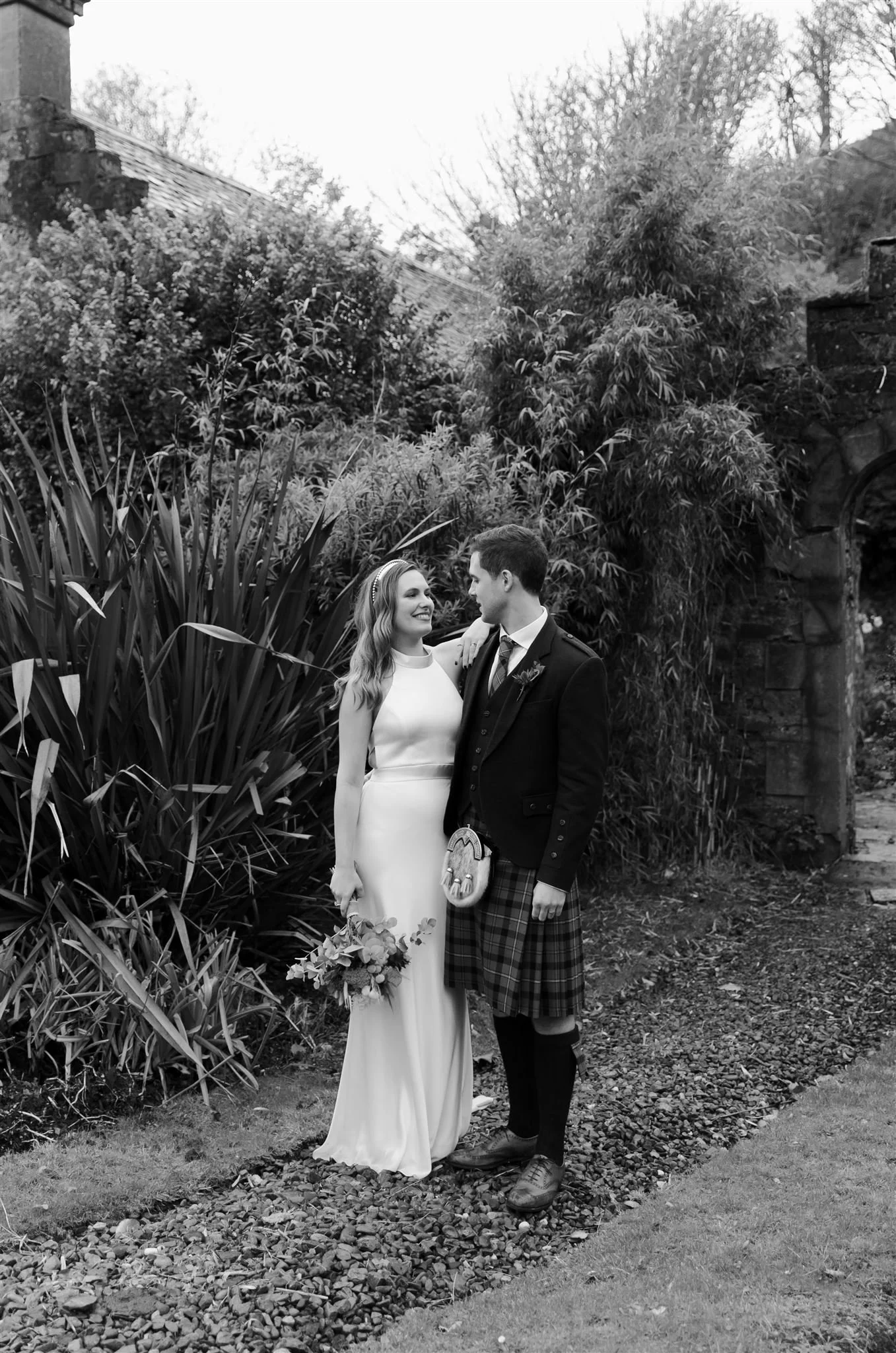 A Romantic Country House Wedding in Scotland Lunga House Estate