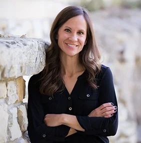 Mary Kubica - This prolific NY Times bestselling author of mystery thrillers takes suspense novels seriously. And the critics agree: she’s a talent worth watching. She calls suburban Chicago home.