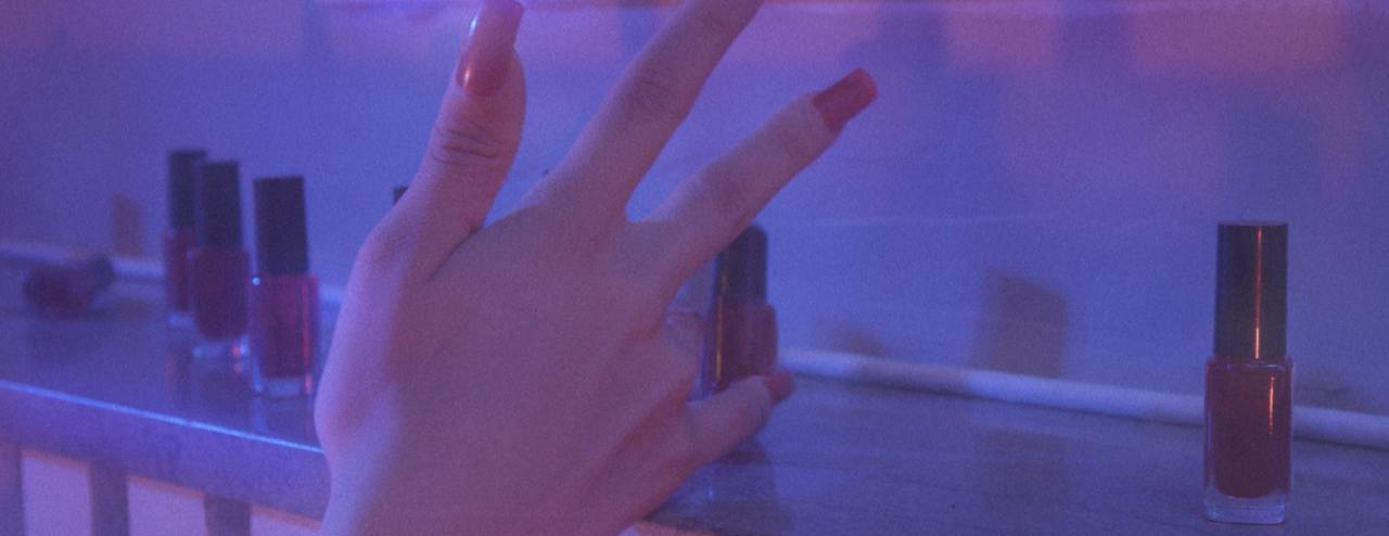 Sports Band Manicure