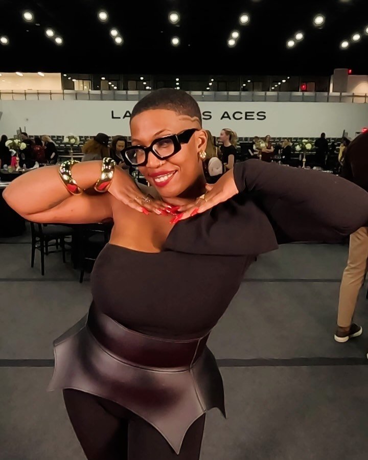 Just Believe JayBee ! ! ! You know what&rsquo;s really crazy? How loud and wrong imposters syndrome is. So glad I&rsquo;ve learned a new measurement of success. &ldquo;Do I love myself, what I&rsquo;m doing and where I&rsquo;m at?&rdquo;

I have deal