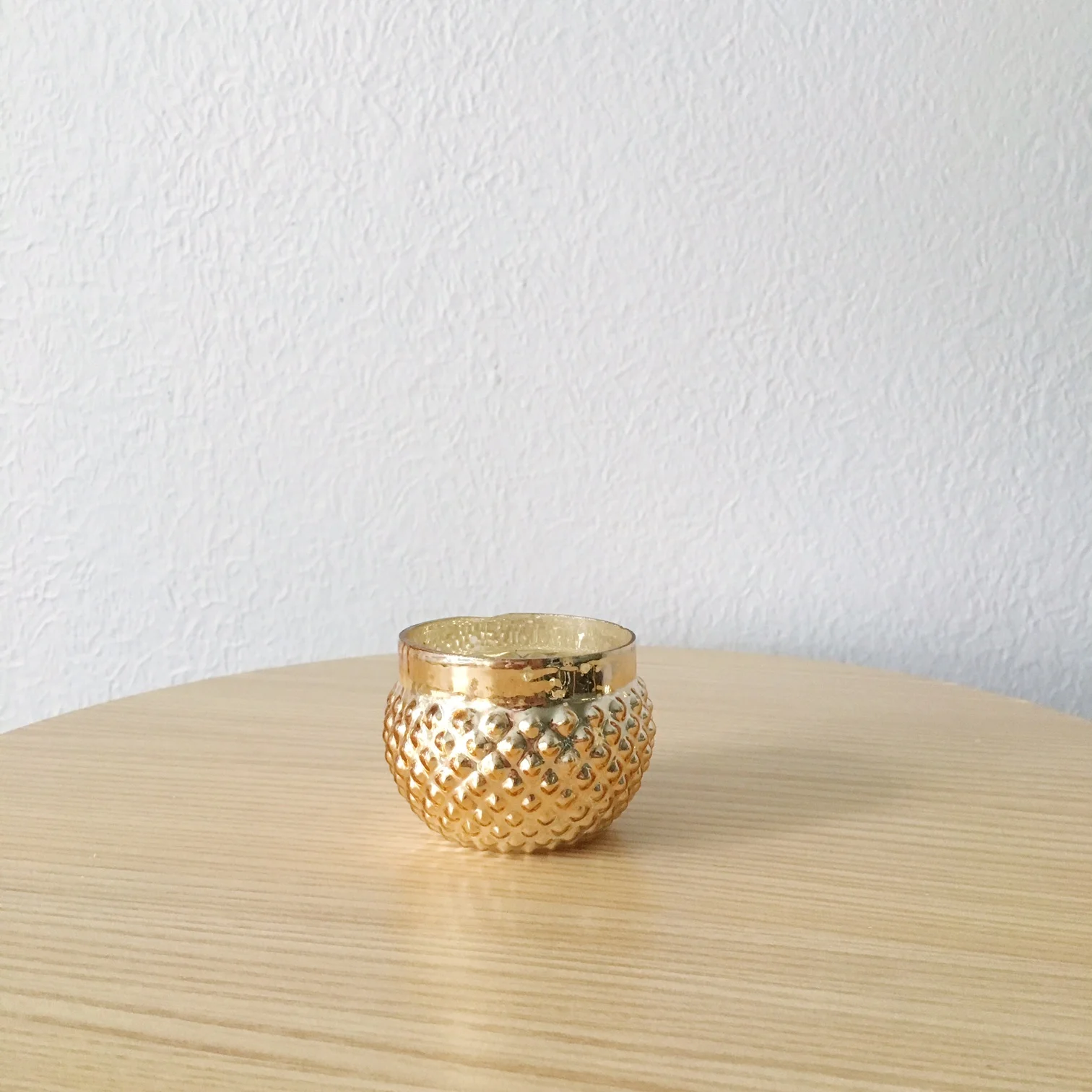 GOLD VOTIVES (72)