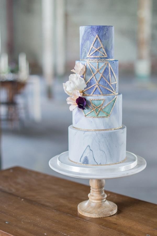 CAKE | THE CAKE WHISPERER