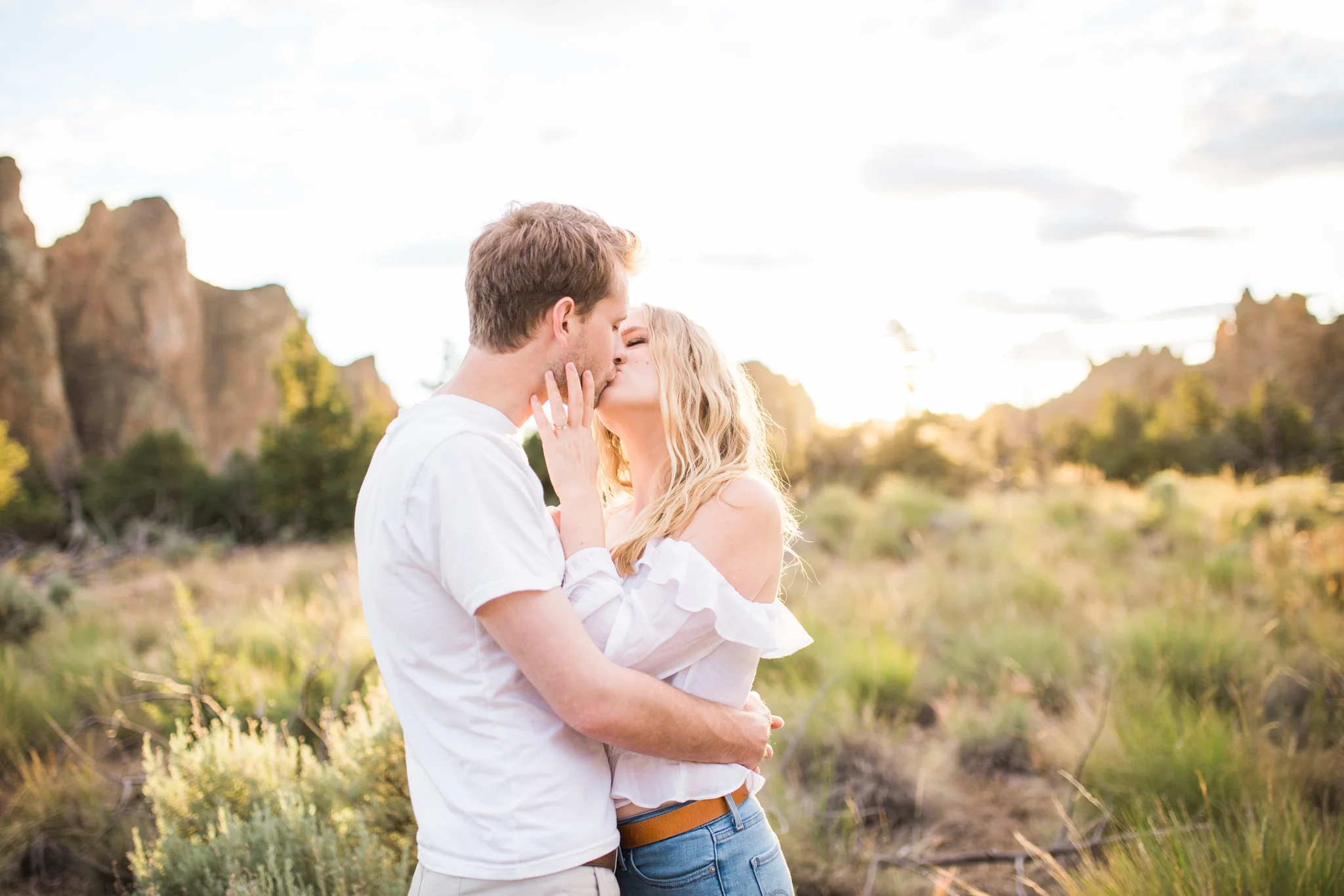 Smith Rock Engagement Session with puppy 2.jpg