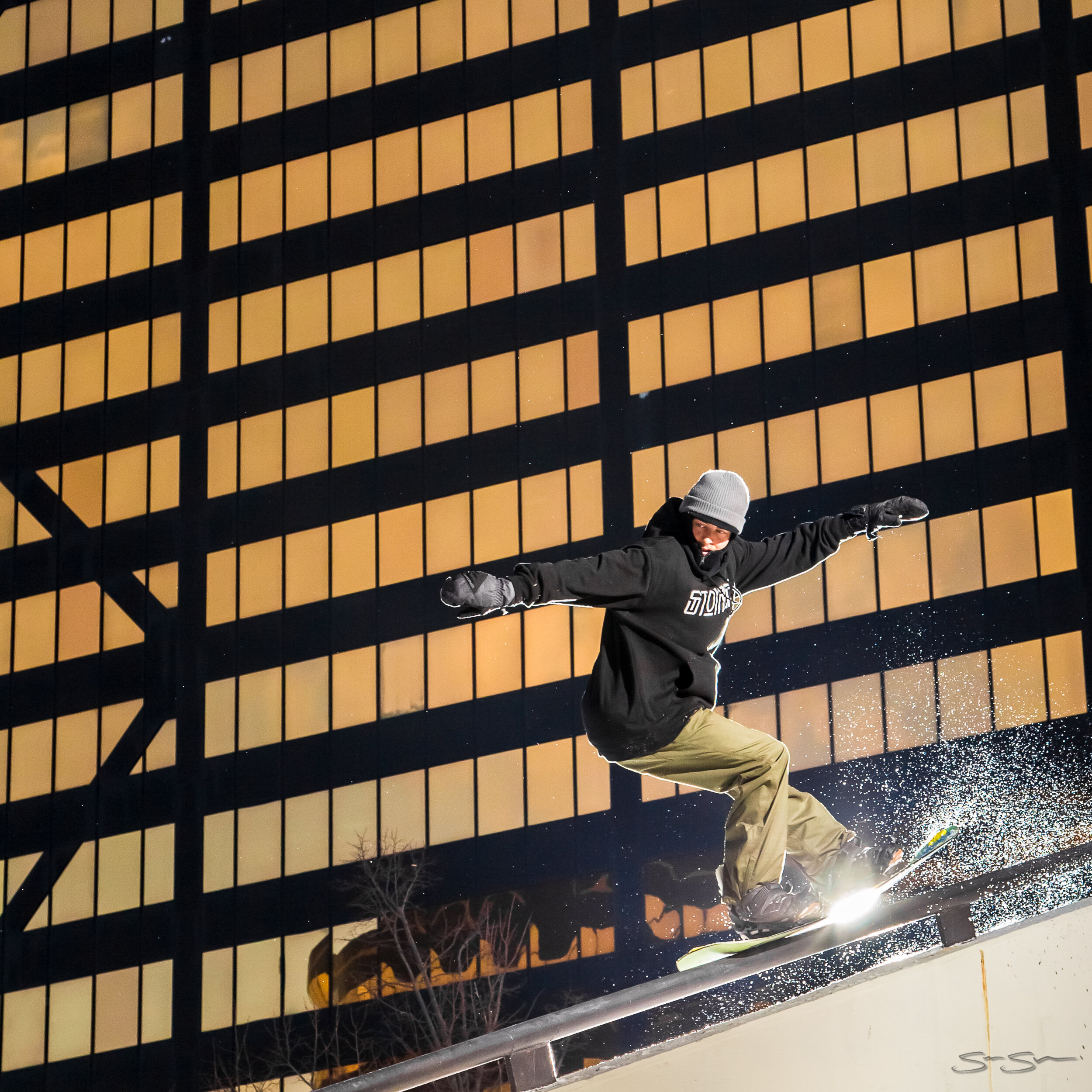 15_Ozzy Henning - Switch Nosepress - Chicago_Sean Kerrick Sullivan.jpg