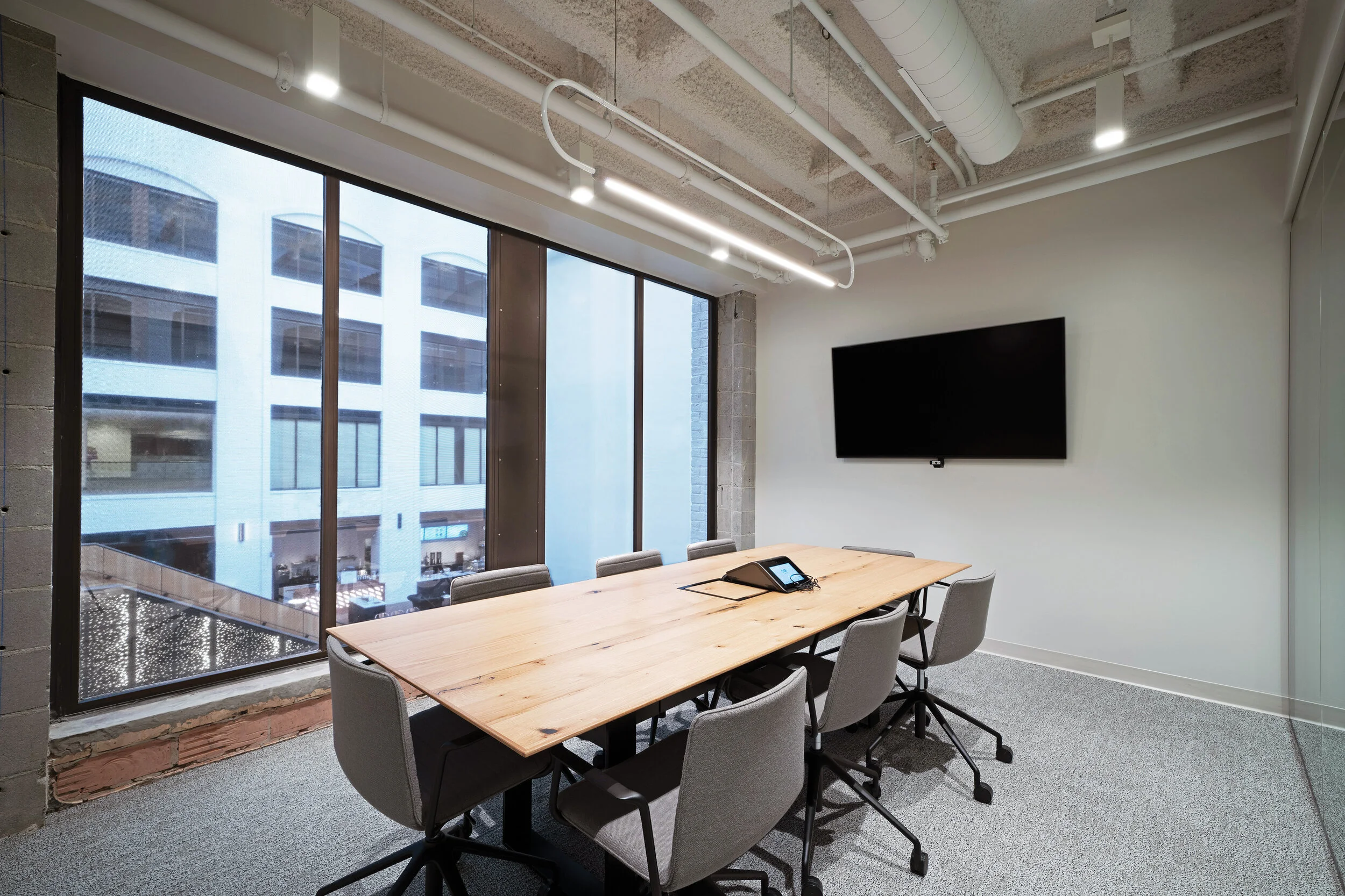 MN_CG_MediumConferenceRoom_4824.jpg