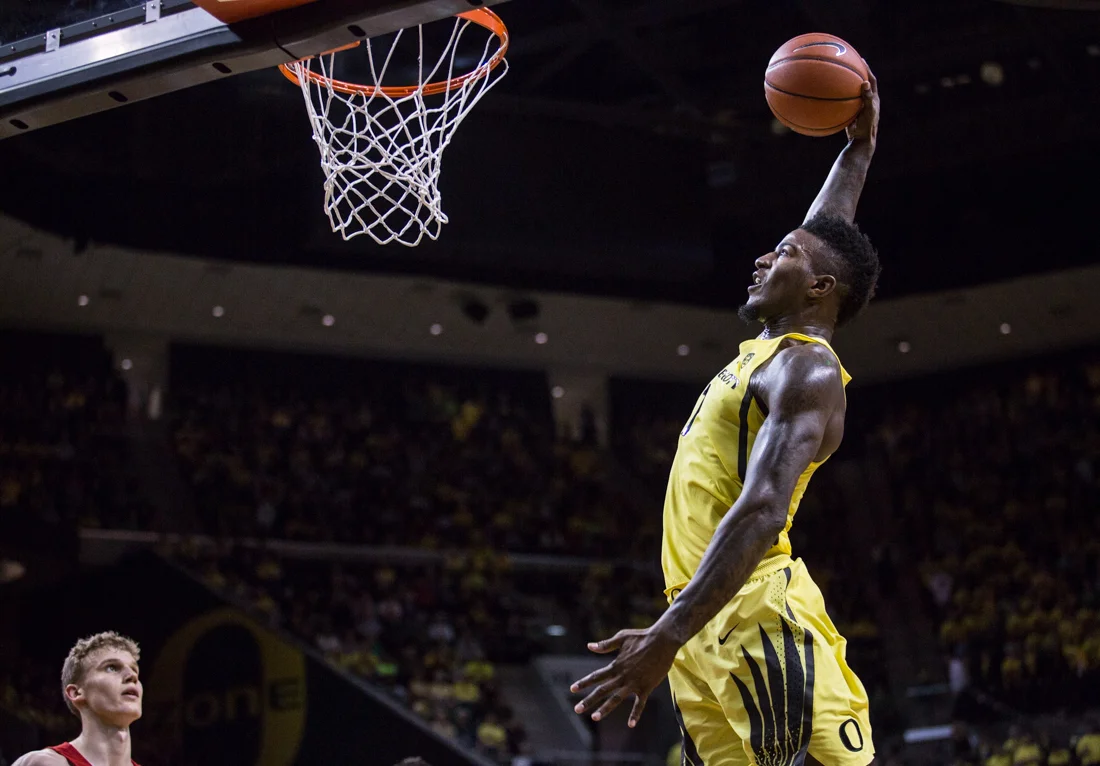 17.2.4.emg.an.mens.bball.vs.arizona-11.jpg