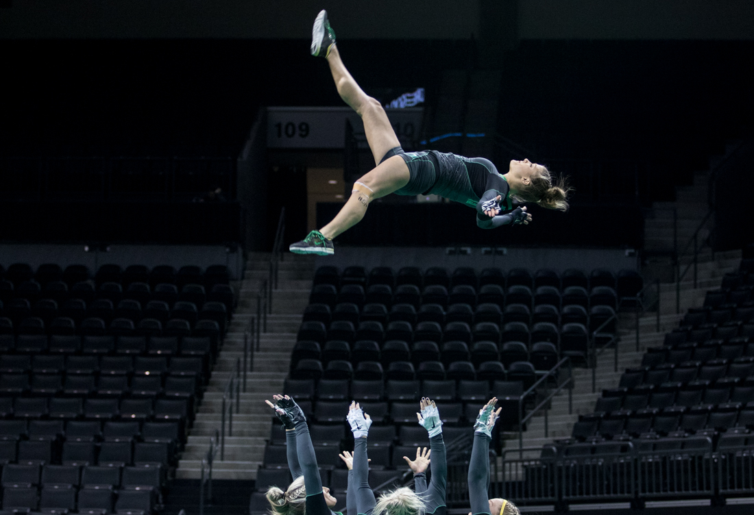 17.04.08.emg.an.acrobatics.tumbling.vs.azusa.pacific.-6.jpg