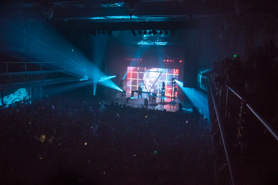 NelsonAaron_3LAU_RegencyBallroom_SF_LowRes-5.jpg