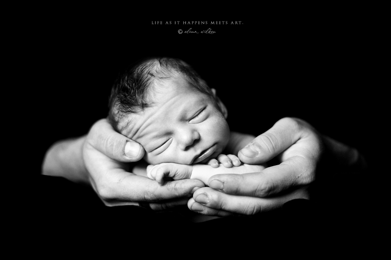 newborn-photographer-black-and-white-1.jpg