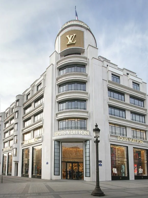 VUITTON - 1.jpg