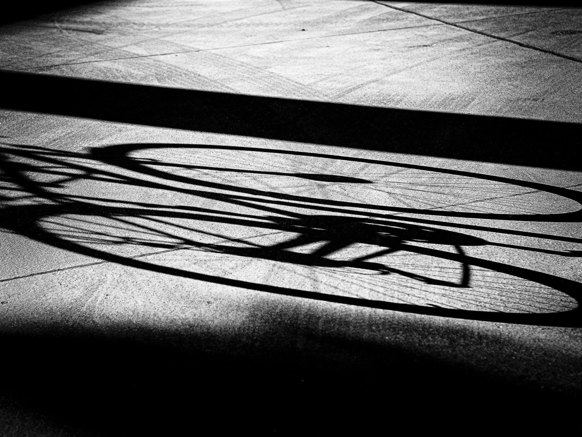 LIK Masterclass Absolvent Richard Lehner zeigt Strassen im Schatten