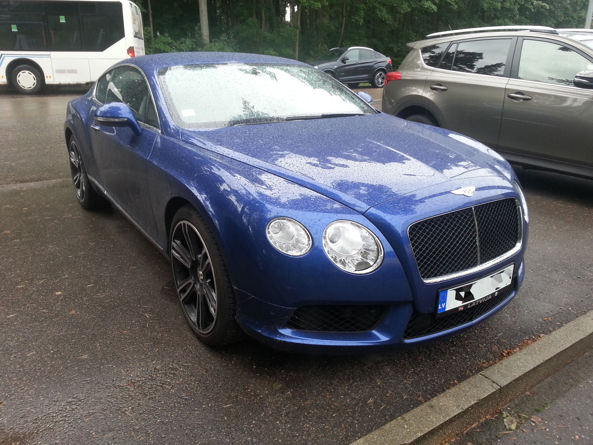 Bentley Continental GT (V8)