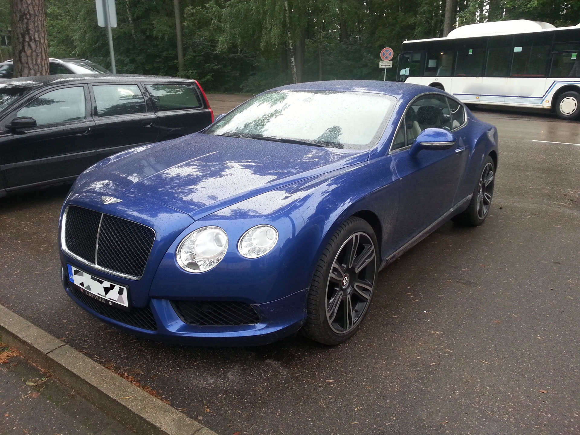 Bentley Continental GT (V8)