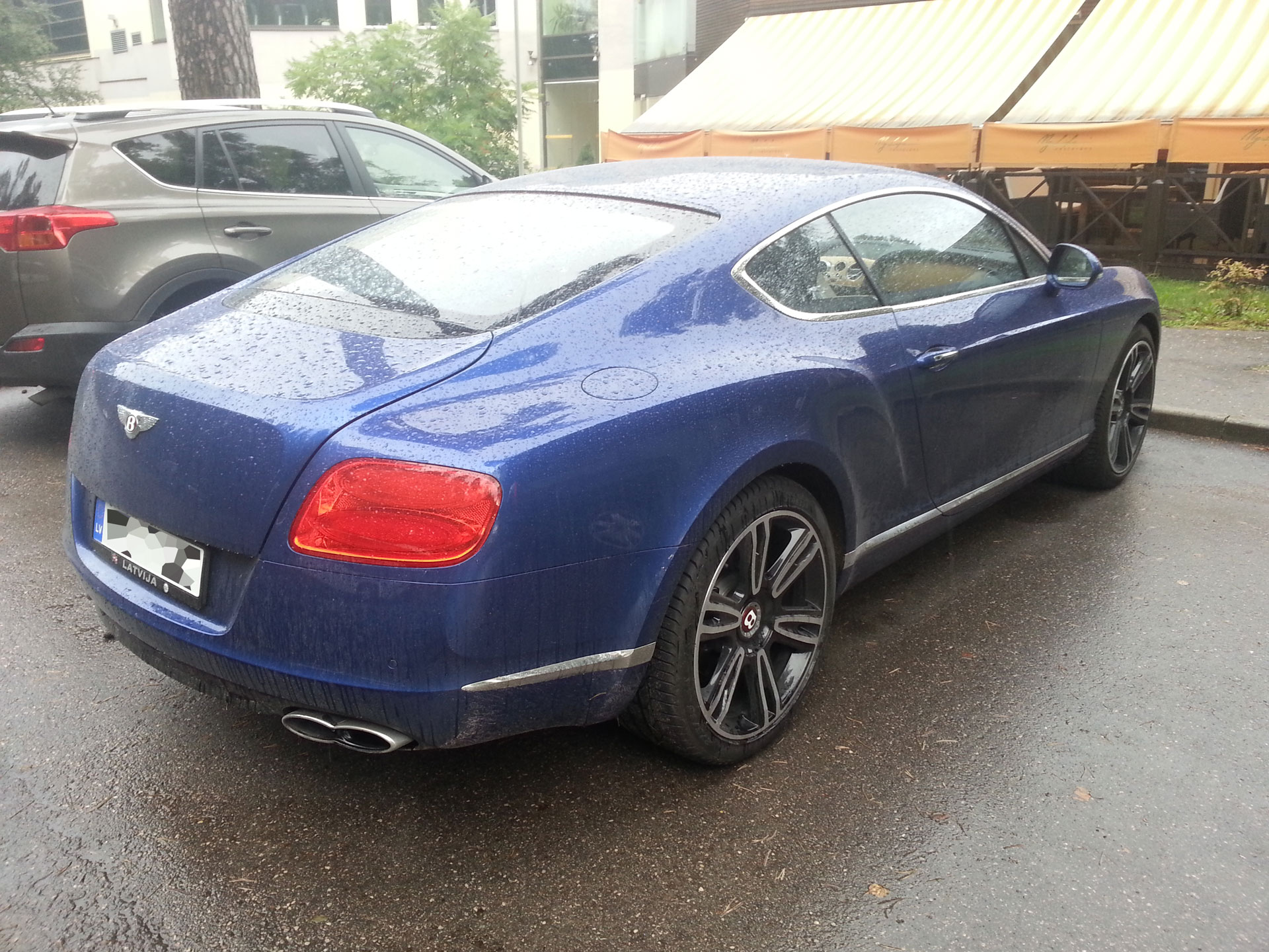 Bentley Continental GT (V8)
