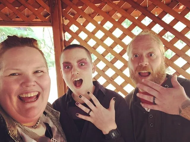 Congrats Magnus and Tim - marrying at the Castlemaine Botanical Gardens this morning with a legals only ceremony ahead of their celebration with family and friends tomoz at @castlemainetaproom 
We had a beautiful gang of about ten folks to witness these two legends get officially hitched and it was pretty rad.

One of the best parts other than meeting Tim and Magnus was that the ceremony was a wedding gift from their dear friend Rachel who then gave my wife and I a bunch of free haircuts.

Trade economy ✅ 
Fun and casual ✅ 
Sweet wedding gift sorted ✅ 
Done exactly the way the couple wanted ✅ 
Good feelings ✅ 
Pride in an ethical and joyous work sitch that makes things good for good folks ✅ 😍💕😭🌳🌞
