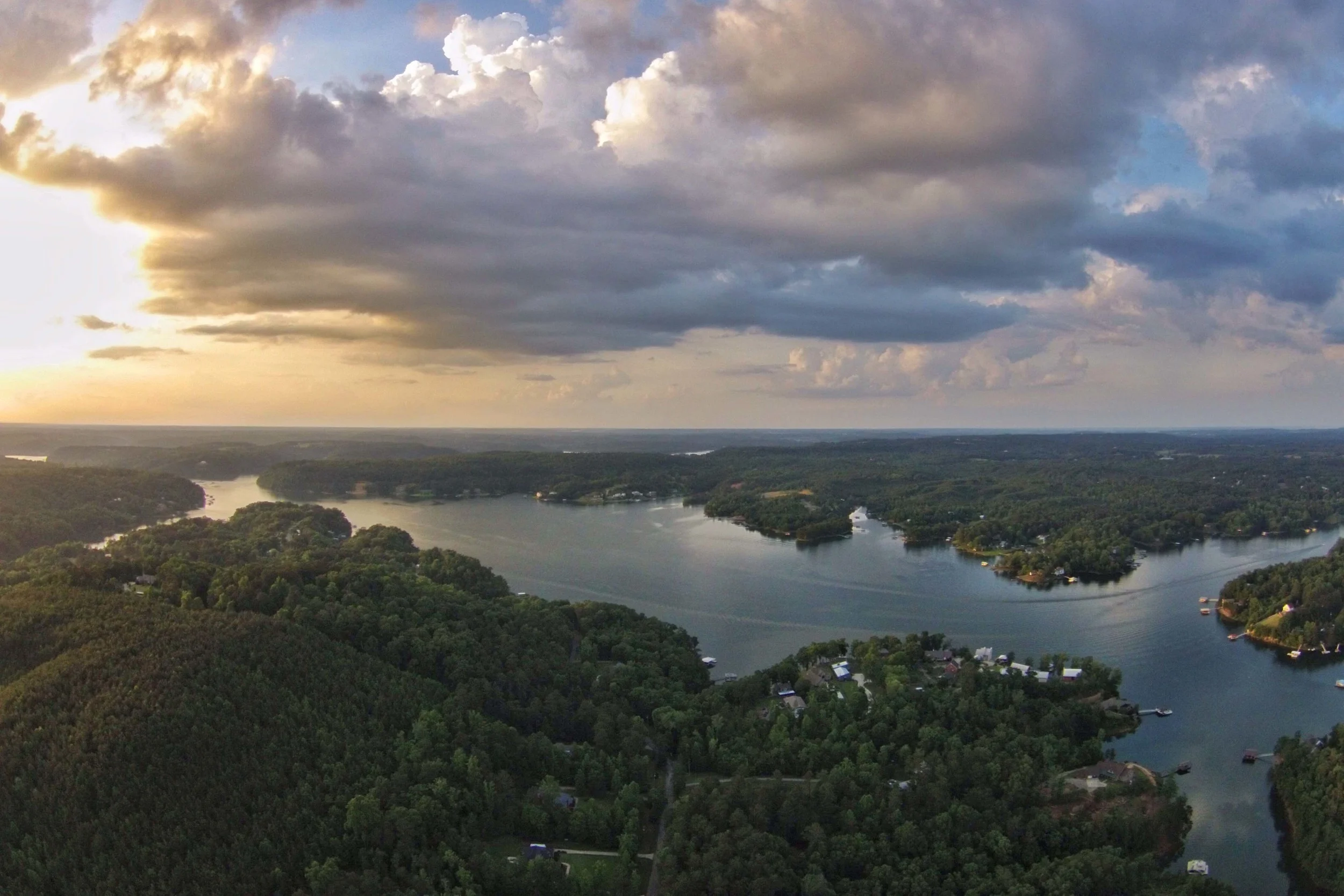 Lewis Smith Lake — Real Estate Photography by Dave Warren