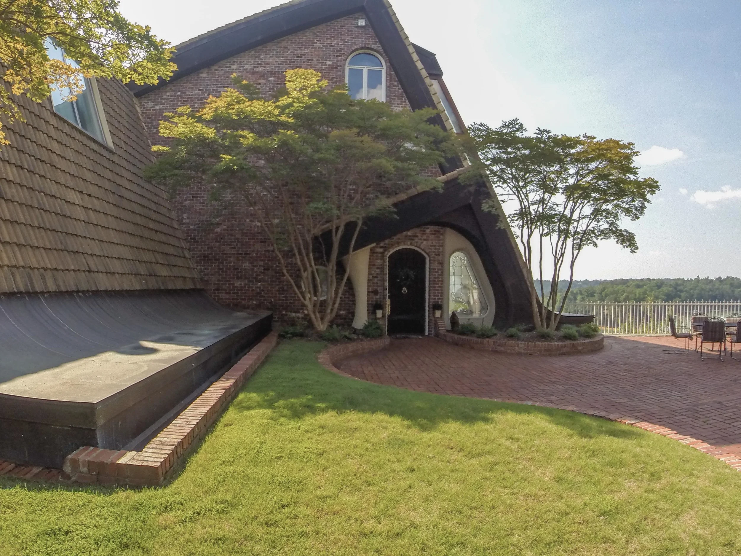 The Castle on Smith Lake — Real Estate Photography by Dave Warren