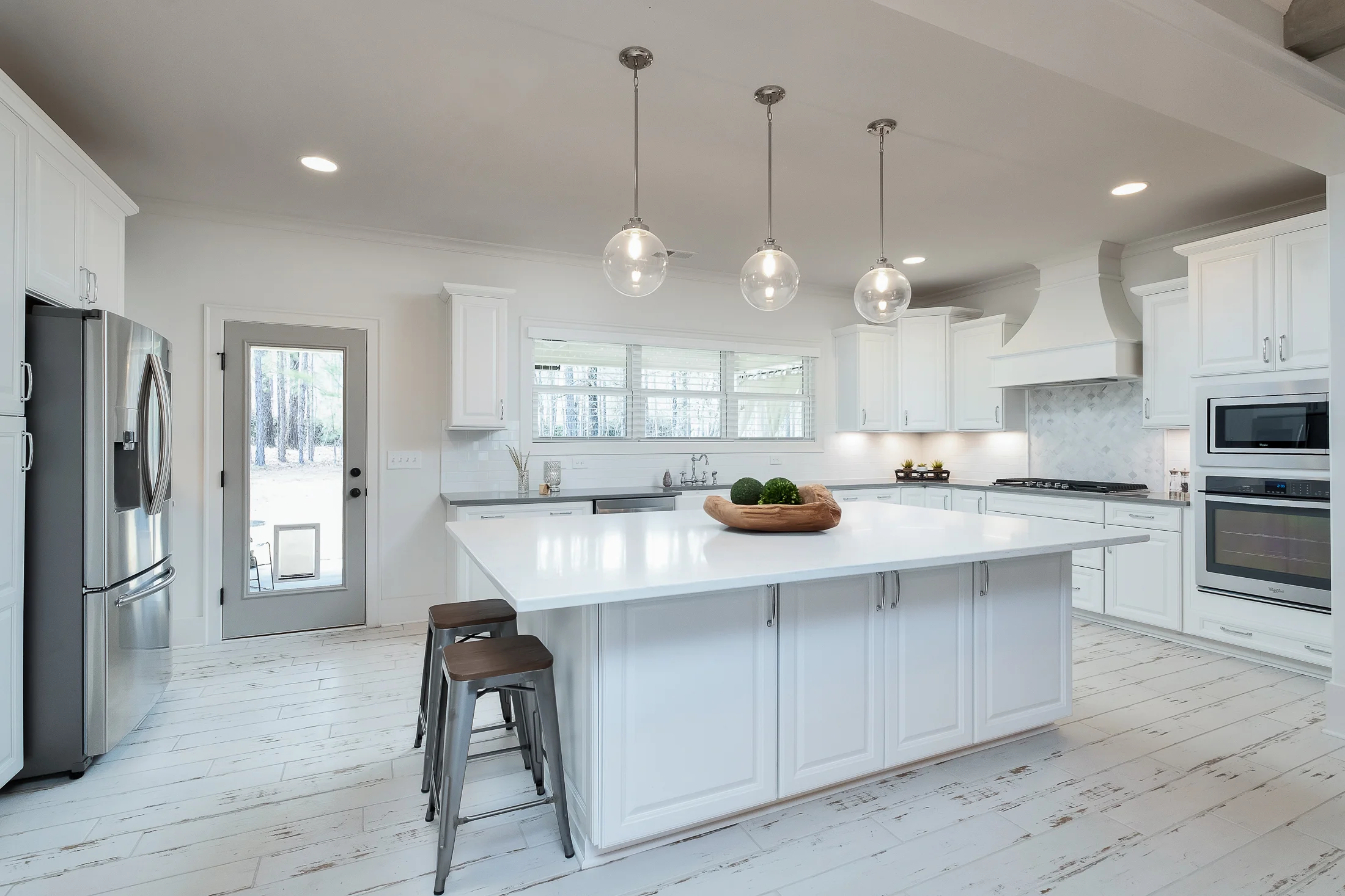Raines Run | Interior