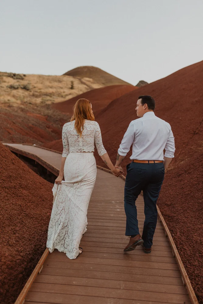 oregon-painted-hills-elopement-9103.jpg